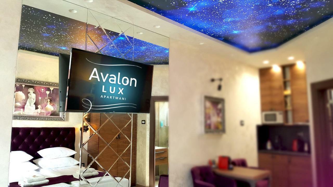 Avalon Lux Studio Apartment Novi Sad Buitenkant foto